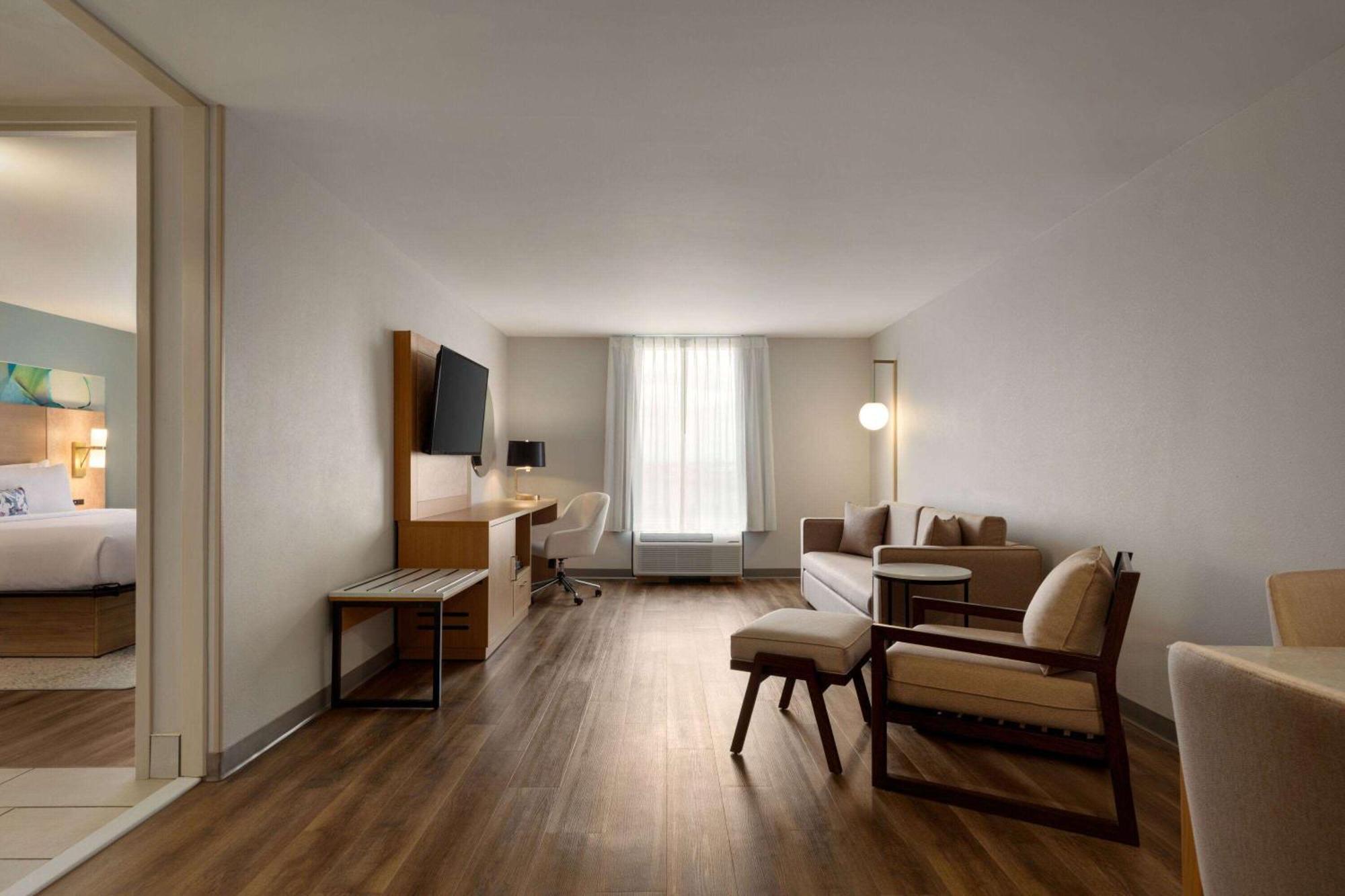 Hotel Wyndham Garden Atlanta Airport College Park Exterior foto
